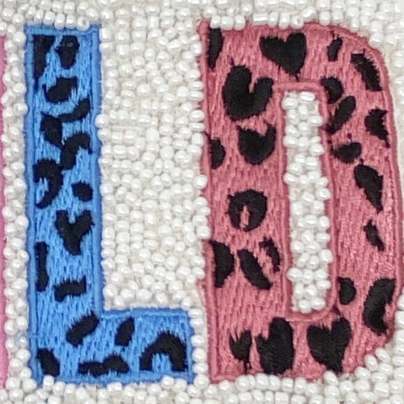 WILD Animal Print Embroidered Patches on White Beaded Coin Purse - Picture 7 of 7